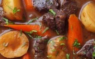 Картошка, тушёная в кастрюле с мясом — рецепты вкусного картофельного блюда